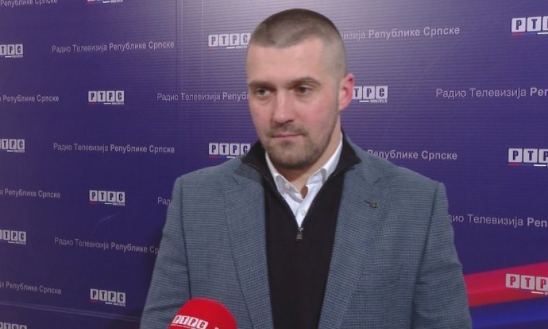 Trninić tvrdi da se predsjednik Udruženja mljekara obogatio: Nisu ugroženi, to su milioneri