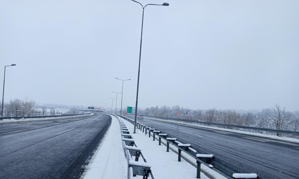 Stanarević “na grnu”! Autoputevi Srpske: Sve dionice prohodne, zimske službe neprekidno rade FOTO