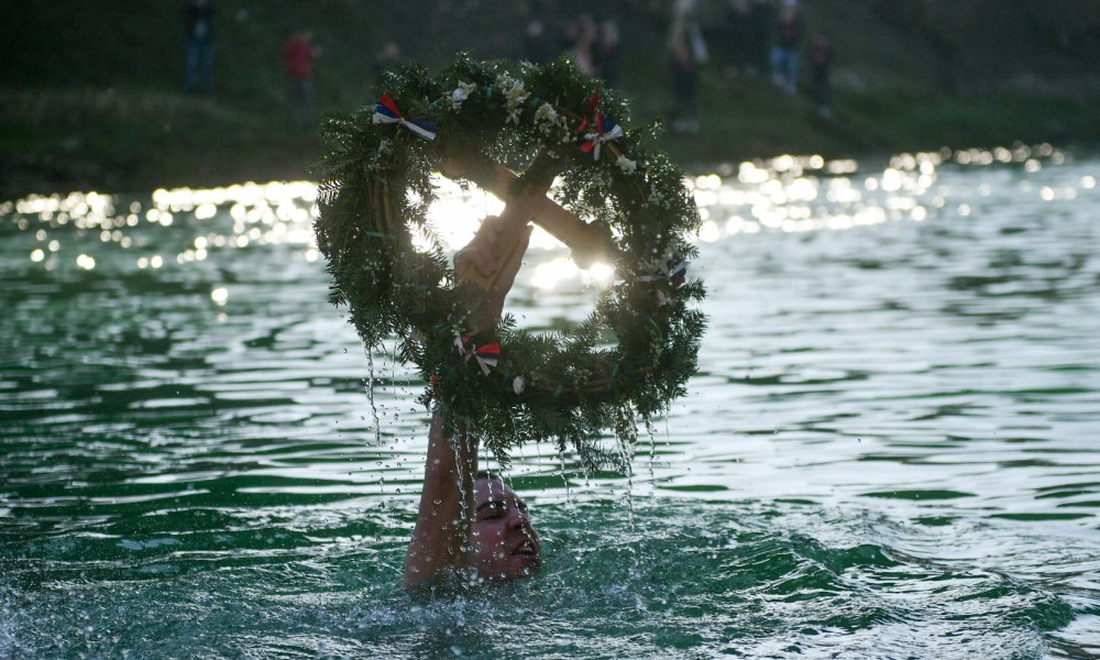 U ponedjeljak tradicionalna Bogojavljenska litija: U podne plivanje za časni krst u Banjaluci