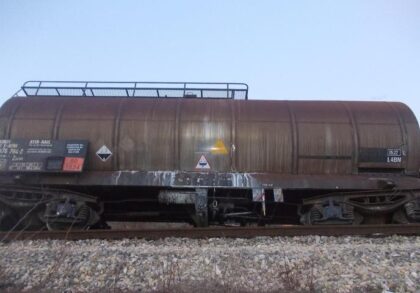 Nesreća u komšiluku: Pet cisterni sa fosfornom kiselinom iskliznule iz šina