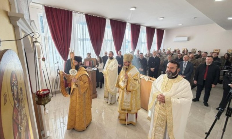 Obilježavanje pravoslavnog Božića: U kasarni Kozara služena liturgija