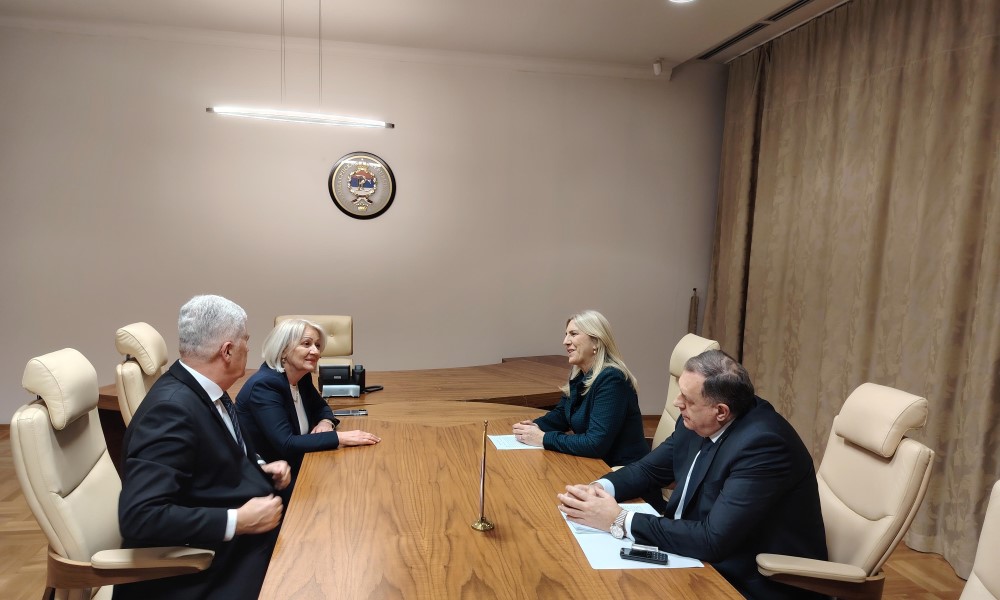 Susret u Istočnom Sarajevu: Završen  sastanak lidera SNSD-a I HDZ-a