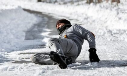 Banjalučani masovno padali! Dom zdravlja zbog snijega imao pune ruke posla