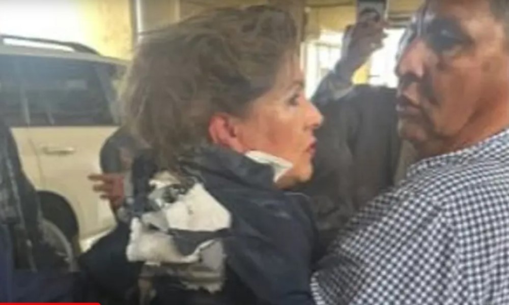 Užas! Eksplozivnom napravom na političarku, pravo sa ulice VIDEO