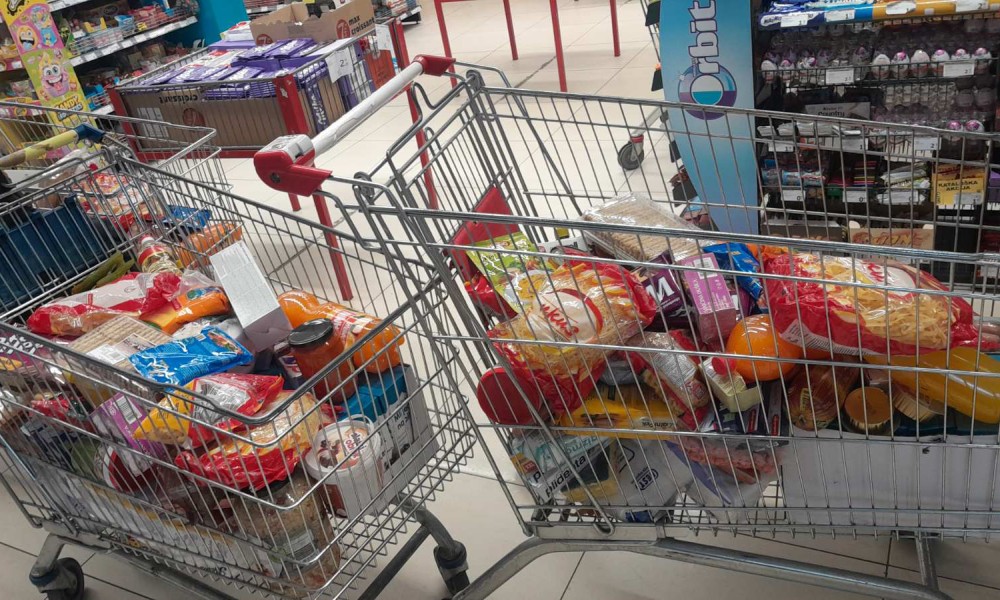 Stranci u BiH ostavili 40,5 miliona KM: Evo šta najčešće kupuju i koliko dobiju nazad kroz PDV