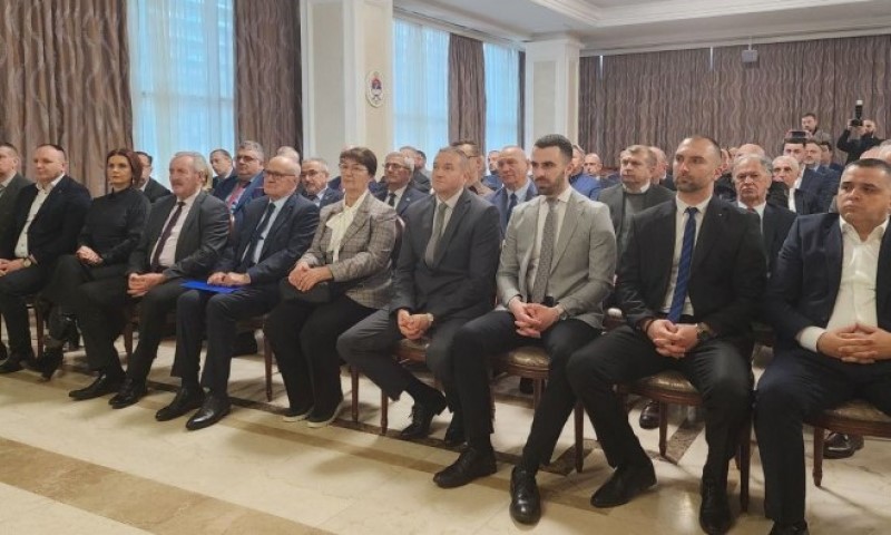 Još jedan sastanak: Minić u Banjaluci razgovara sa predstavnicima socijalnih partnera