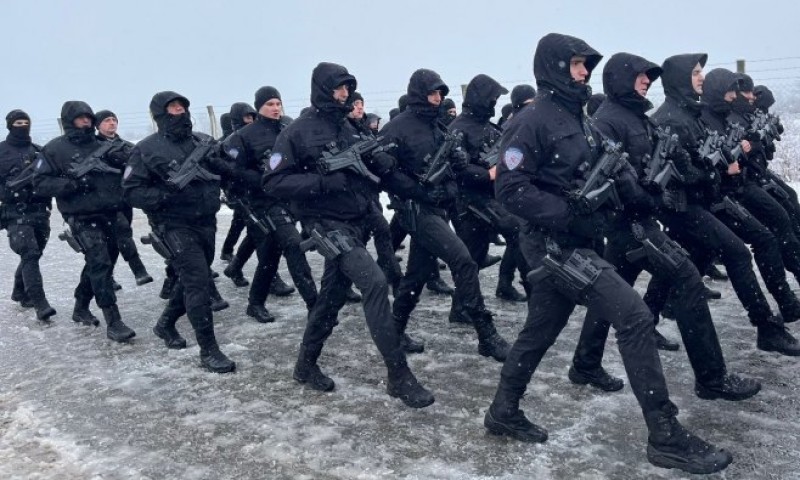 Proba defilea za Dan Republike Srpske! Budimir: Učestvovaće 14 ešalona MUP-a  FOTO