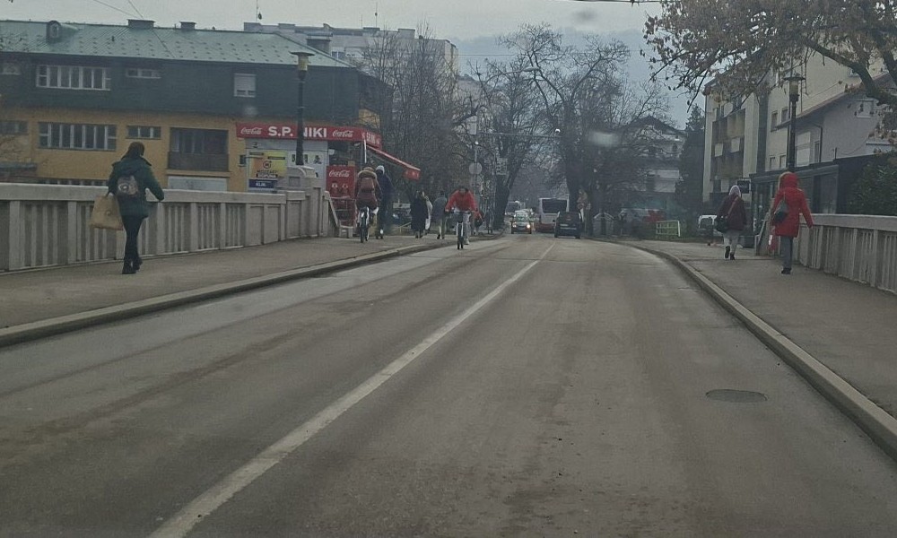 Radnici na terenu: U toku sanacija rupa u Banjaluci