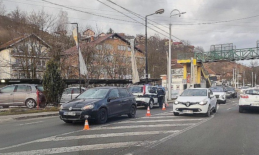 Nesreća u Sarajevu: Automobil udario ženu