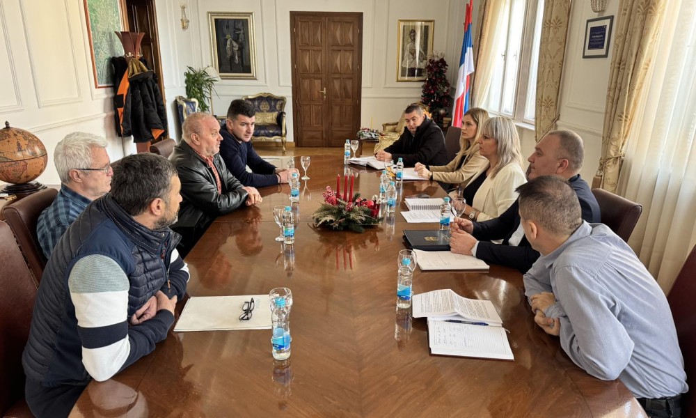 Nikada se nisu uselili: Sastanak sa predstavnicima prevarenih kupaca stanova u Novom Boriku