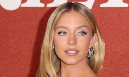 Linija donjeg veša: Od novih slika i snimaka Sidni Svini zastaje dah FOTO/VIDEO