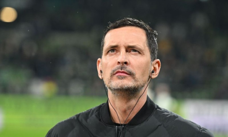 Oglasili se iz kluba: Topmeler nije više trener fudbalera Ajntrahta