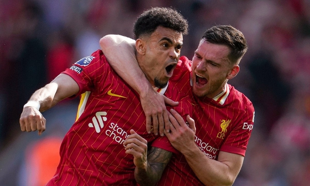 Totenhem u pregovorima sa Liverpulom: Endi Robertson moguća meta