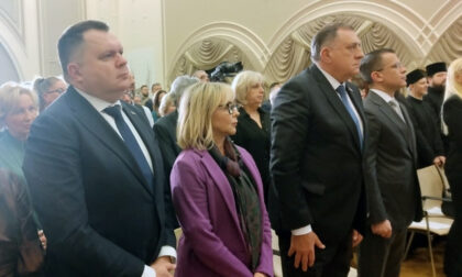 Svetosavska akademija u Budimpešti: Dodik među učesnicima svečanosti FOTO