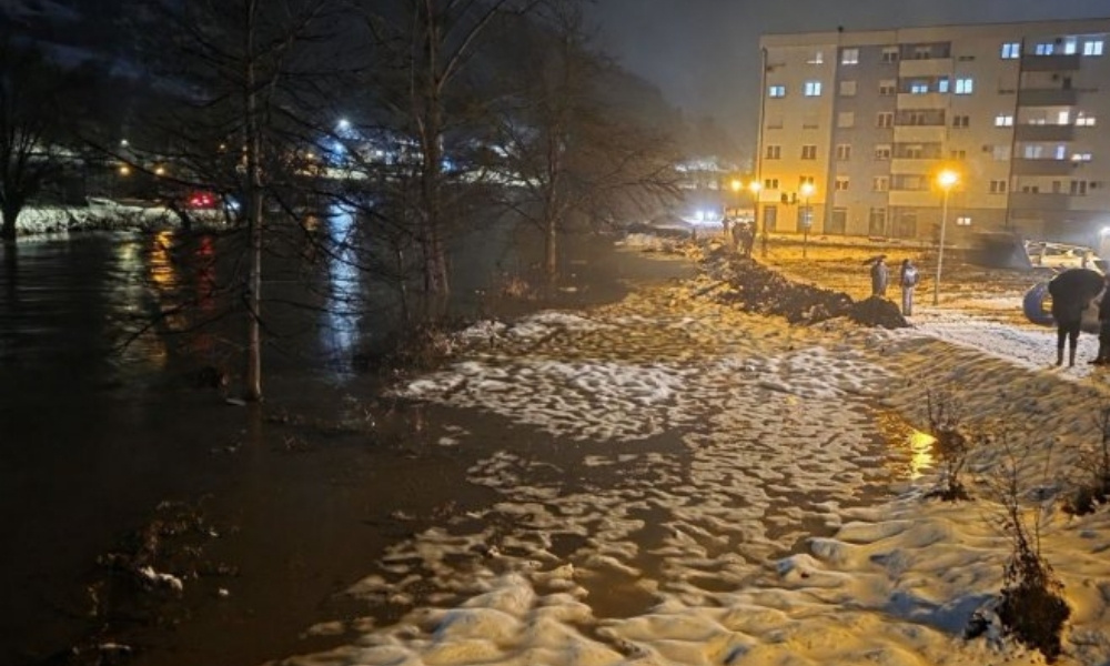 Vodostaji rijeka u porastu: Civilna zaštita prati stanje u Foči VIDEO
