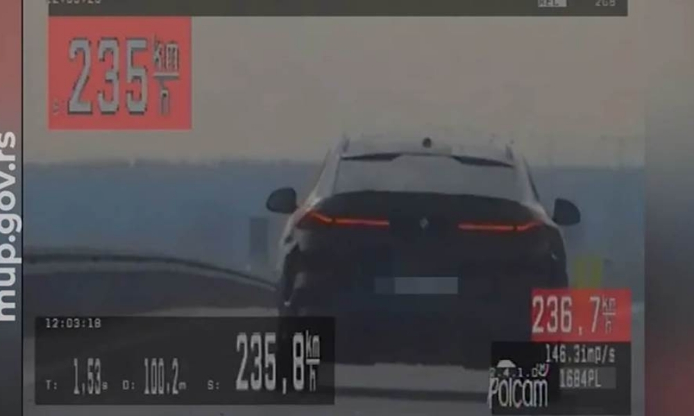 Vozio skoro 240 kilometara na čas: Njemački državljanin zaustavljen na auto-putu