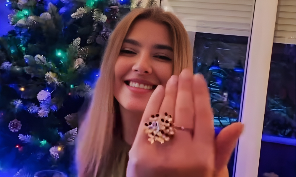 Kija Kockar vjerena: Prosidba na Božić daleko od očiju javnosti FOTO