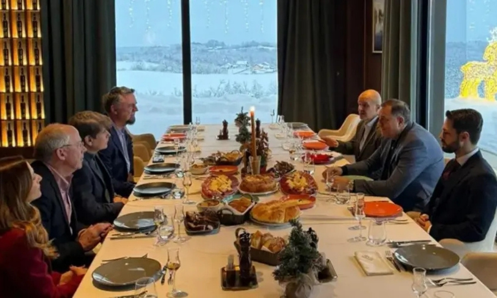 Božićni susret u Republici Srpskoj: Dodik ugostio američkog političara Roda Blagojevića