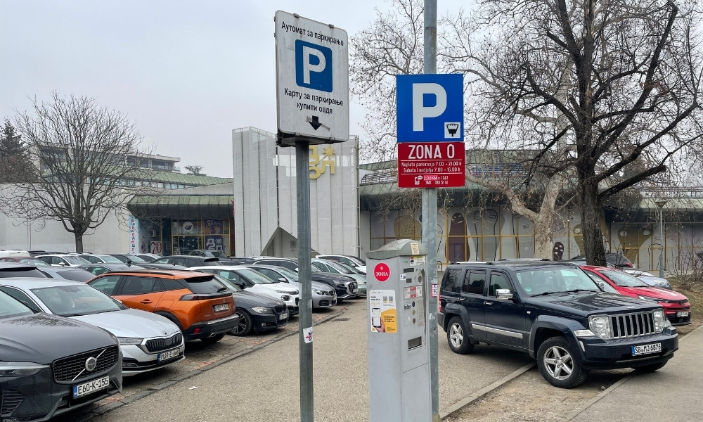 Građani “između dvije vatre”! Da li plaćati parking u Banjaluci ili ne i šta ako stigne kazna VIDEO