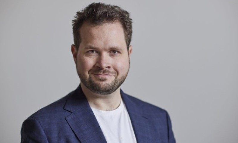 Danski poslanik podigao buru: “Poštovani predsjedniče Tramp, od*ebite” VIDEO