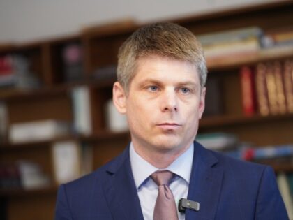 Gujon upozorio: Pitanje oduzimanja srpske imovine traži ozbiljnu pažnju međunarodne zajednice