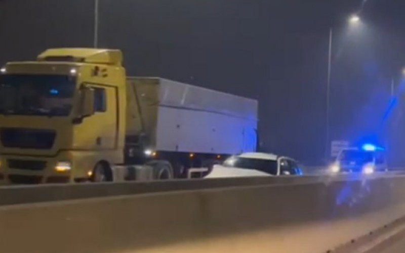 Policija na terenu: Saobraćajna nezgoda na brzoj cesti u Zalužanima VIDEO