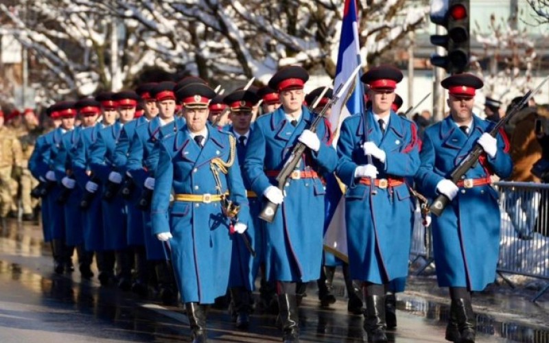 Na Trgu Krajine u Banjaluci: Svečani defile povodom Dana Republike Srpske VIDEO