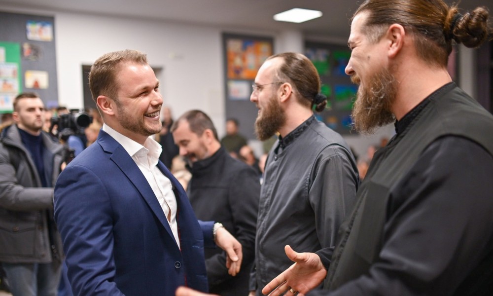 Stanivuković boravio u Dalmaciji i Liki: Vi ste svjetionik za sve nas