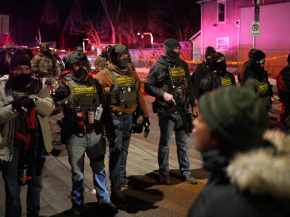 Novi incident u Mineapolisu: Policajac upucao imigranta iz Venecuele