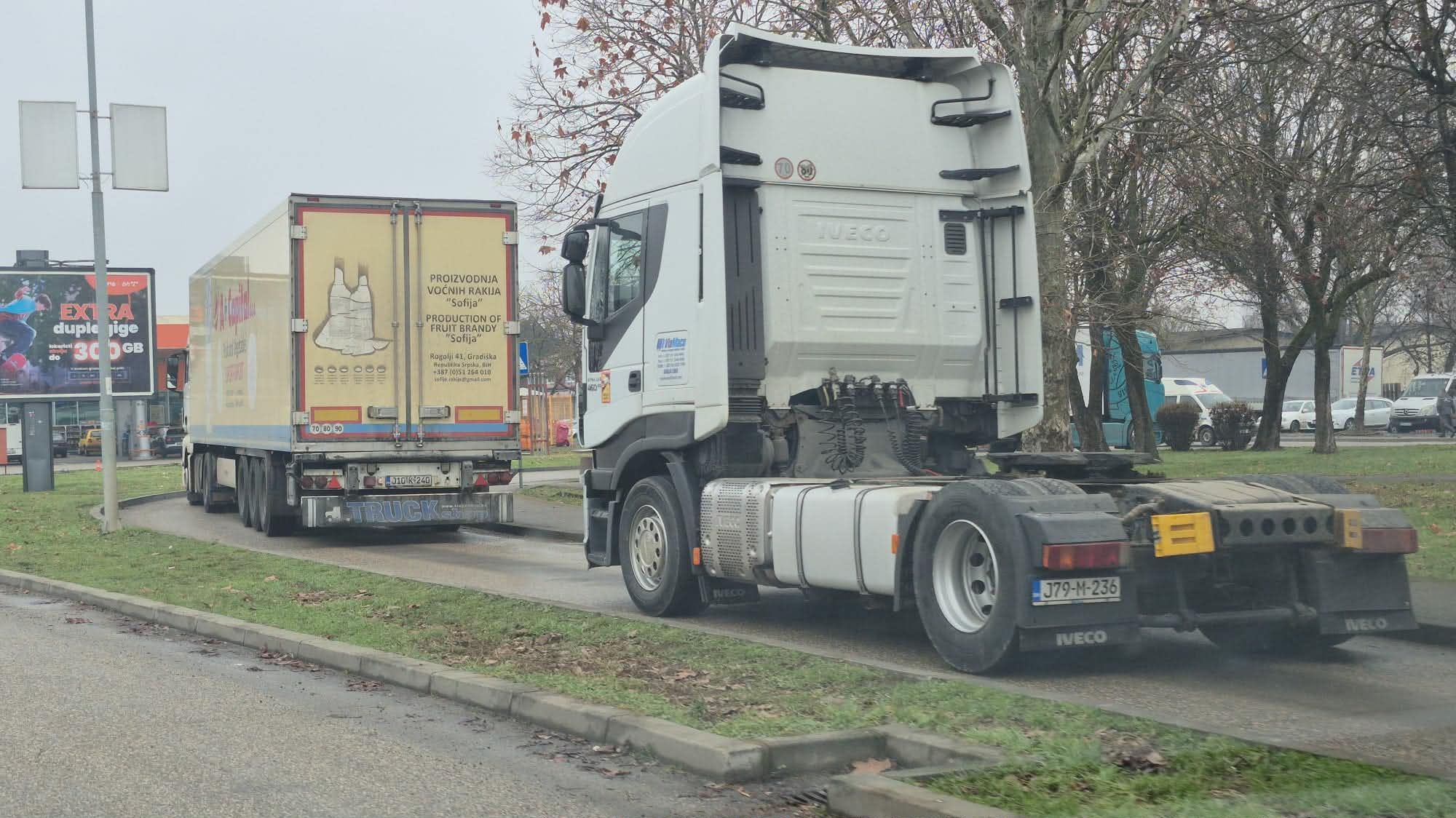 Posljedice blokade graničnih prelaza: Do sada prijavljena šteta od skoro 17 miliona KM