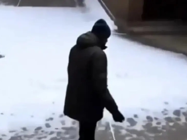 Šetnja dvorištem pritvorske jedinice: Pojavio se novi snimak Nikolasa Madura VIDEO