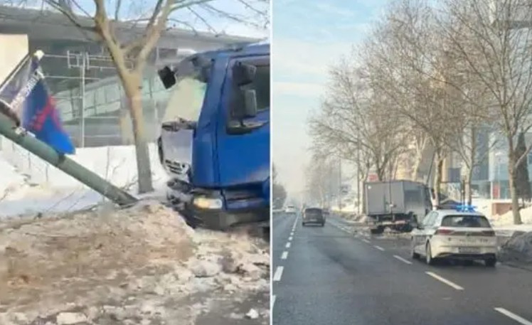 Policija na terenu! Nesreća u BiH, kamionom udario u stub i izvalio ga VIDEO