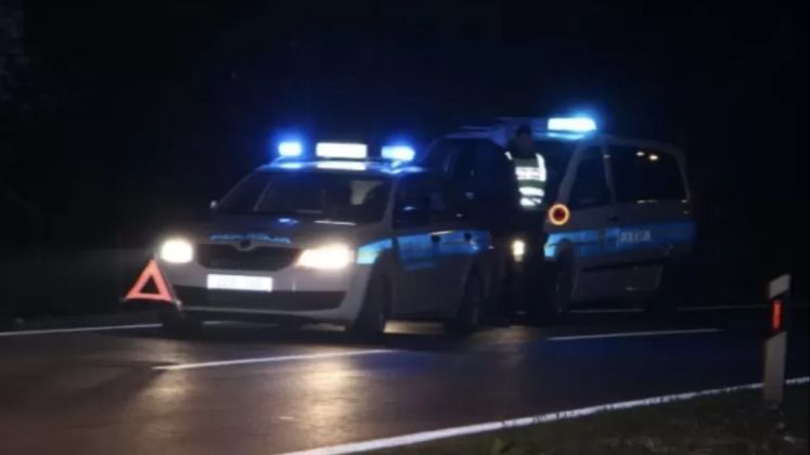 Dijete ostalo da leži na ulici! Vozač u novogodišnjoj noći udario djevojčicu (15) i pobjegao