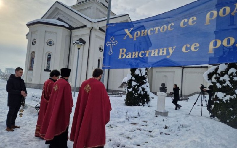 Najmlađi odlikovani borac VRS: Povodom Dana Republike pomen Spomenku Gostiću