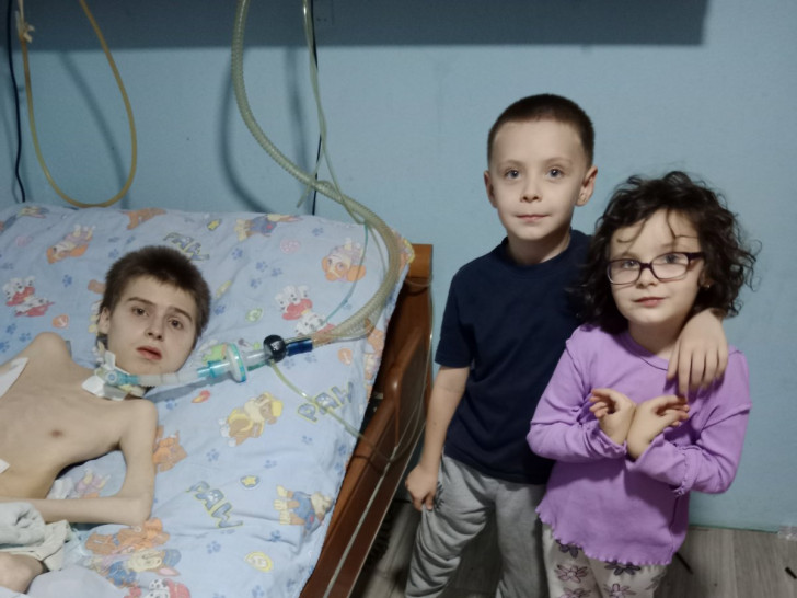 Vuku bolest oduzela djetinjstvo, ali ne i nadu: Porodici Mali sa Manjače neophodna pomoć