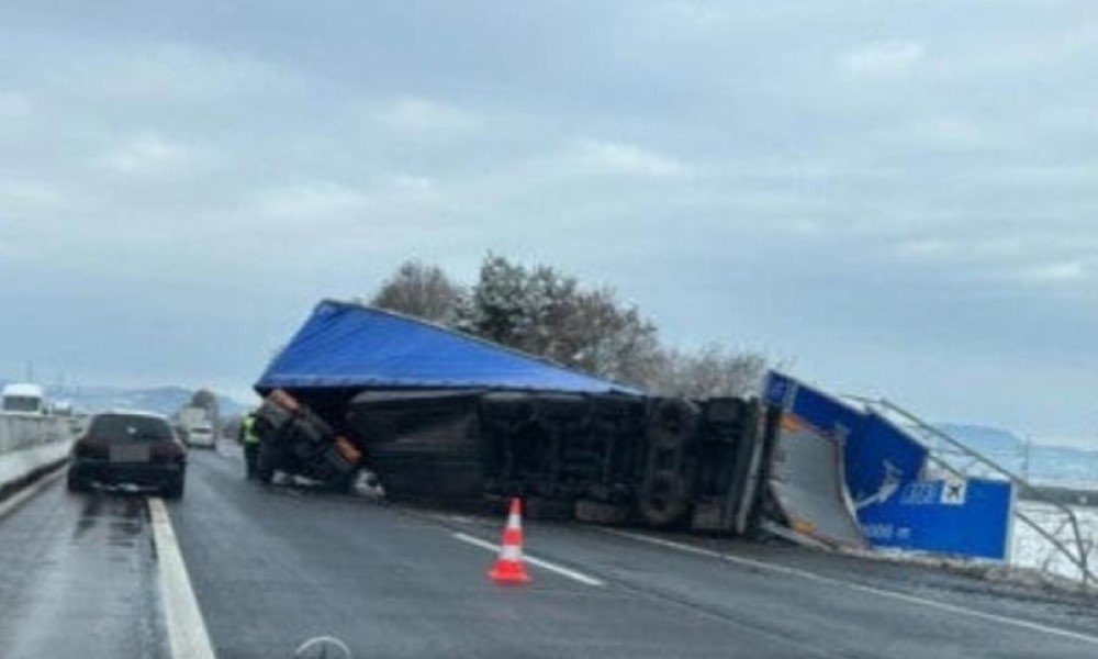 Prevrnuo se kamion u Austriji: Vozio čovjek iz BiH, ne zna se uzrok udesa