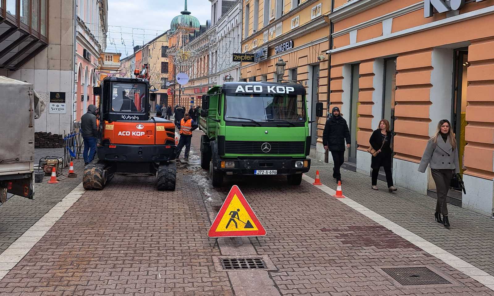 Gospodska raskopana! Bager radi punom parom FOTO/VIDEO