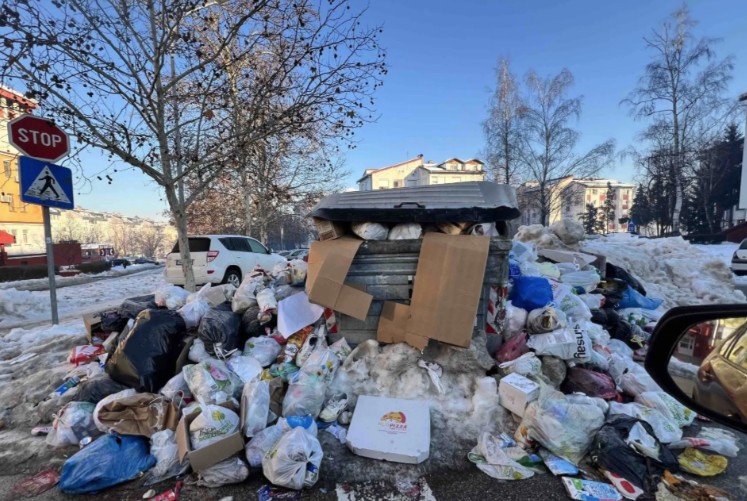 Gradska vlast ignoriše pozive „Čistoće“ i „Eko toplana“: Banjaluka uskoro hladnija i prljavija