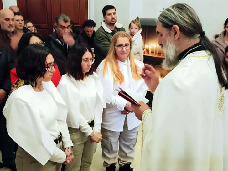 Kćerke i majka iz Turske krstile se u Trebinju: Od danas su Jelisaveta, Marija i Ana