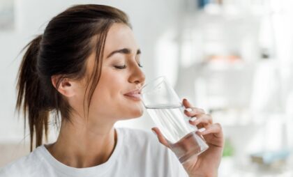 Jednostavna, ali moćna navika! Svako jutro čaša tople vode i vaše zdravlje će vam reći “hvala”