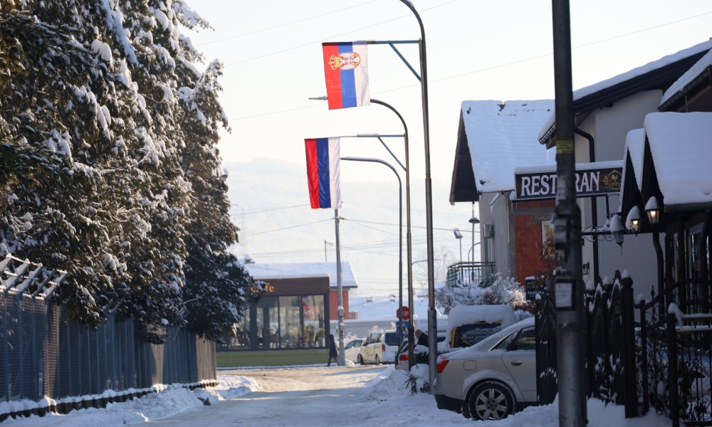 Povodom 34. rođendana Srpske: Banjaluka okićena zastavama FOTO