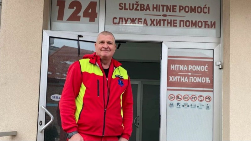 Vlastiti život stavio na kocku: Radnik Hitne pomoći u BiH spasavao stanare zgrade