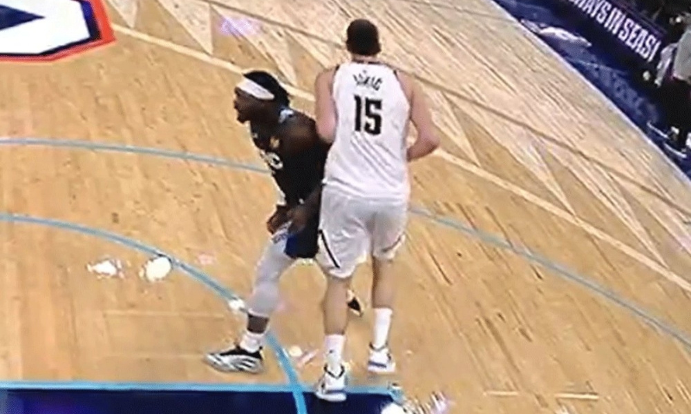 Novi snimak izazvao polemike: Dortov potez nad Jokićem pod lupom javnosti VIDEO