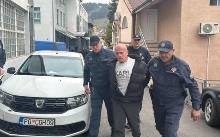 Burno na suđenju Balijagiću: Pošaljite ovu presudu vašem mentoru Aleksandru Vučiću