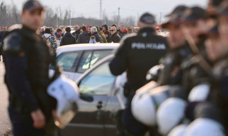 Okupili se ispred gradilišta: Mještani Botuna nastavljaju sa protestima