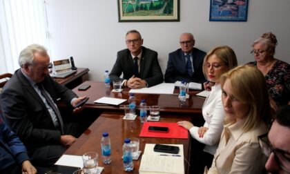 Ministar u Udruženju penzionera: Trifunović zagovara vanredno povećanje penzija