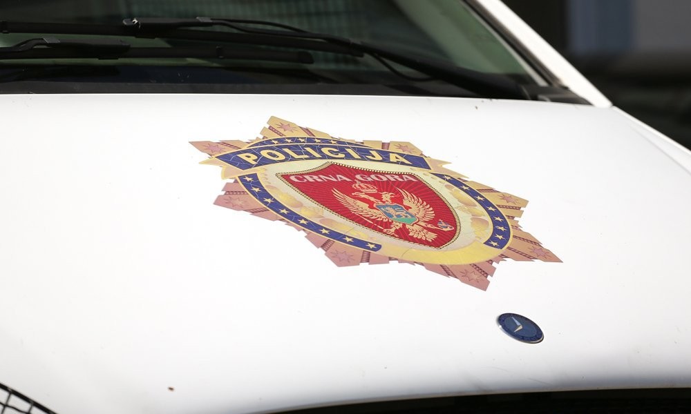 Policija provjeravala tržne centre i škole: Lažne dojave o bombama u Crnoj Gori