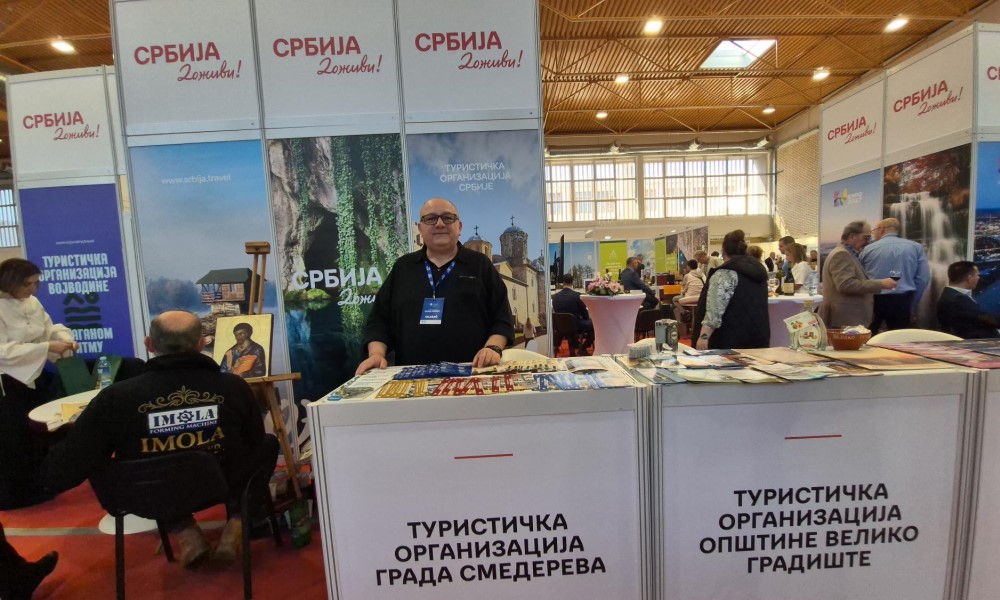 “Srbija doživi!” oduševljava Banjalučane: Iz Smedereva ikona na poklon gradonačelniku FOTO/VIDEO