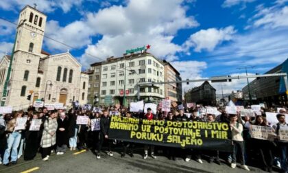 Završen još jedan protest u Sarajevu: Mladi iznijeli zahtjeve i najavili novi skup