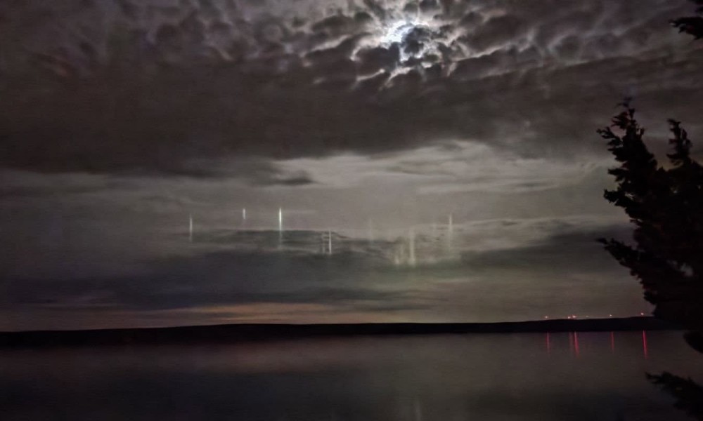 Misteriozna svjetla na nebu iznad Jadrana: Stručnjaci dali objašnjenje FOTO